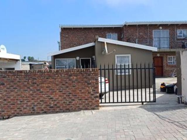3 Bedroom House in Buffalo Flats