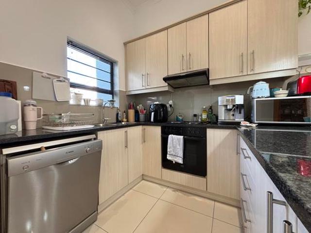 3 Bedroom House in Burgundy Estate