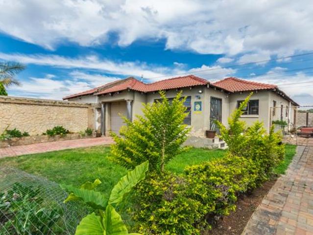 3 Bedroom House in Goudrand