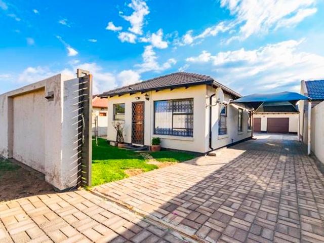 3 Bedroom House in Goudrand