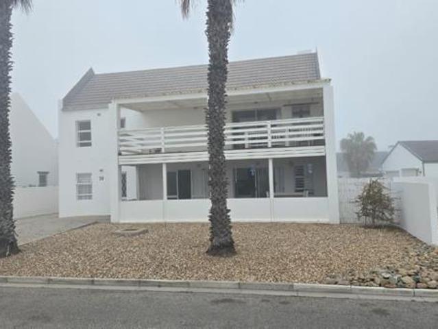 3 Bedroom House in Golden Mile