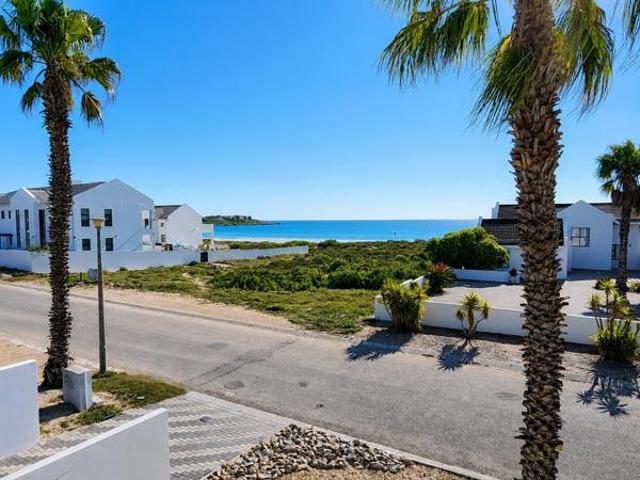3 Bedroom House in Golden Mile