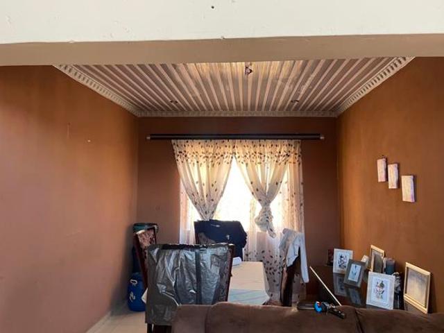 3 Bedroom House in Golden Gardens