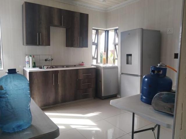 3 Bedroom House in Golden Gardens