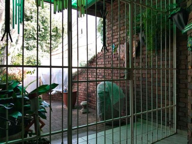 3 Bedroom House in Golf Park