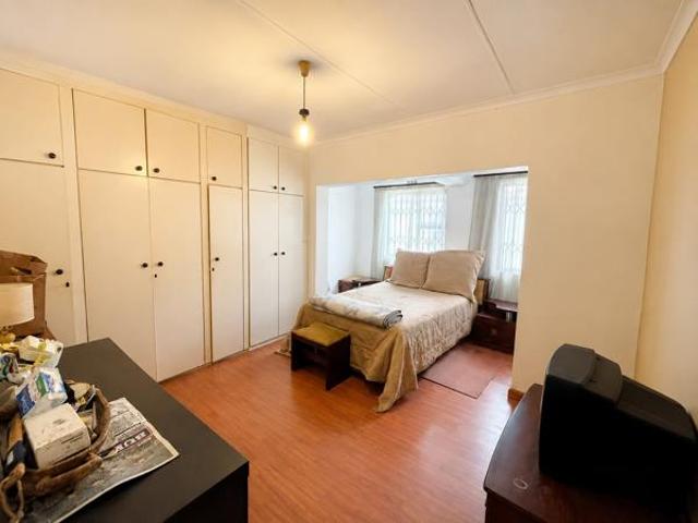 3 Bedroom House in Gompo Town