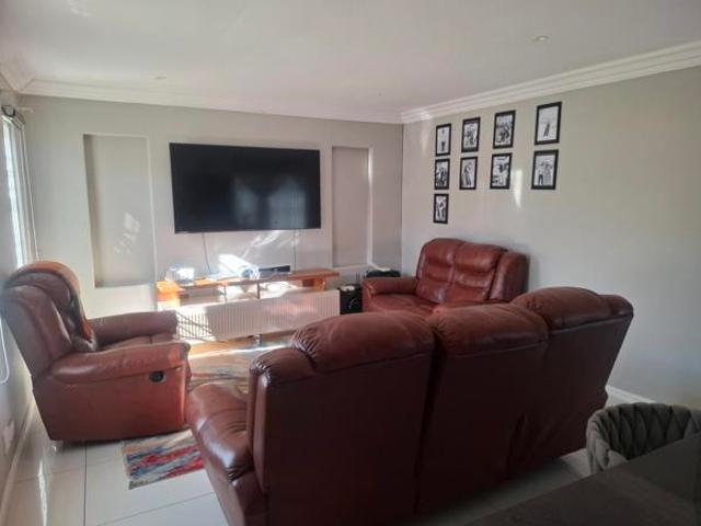 3 Bedroom House in Gonubie