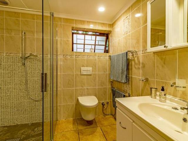 3 Bedroom House in Gordons Bay Central