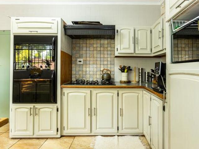3 Bedroom House in Garsfontein