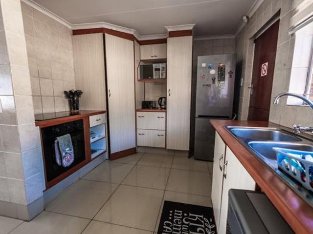 3 Bedroom House in Garsfontein
