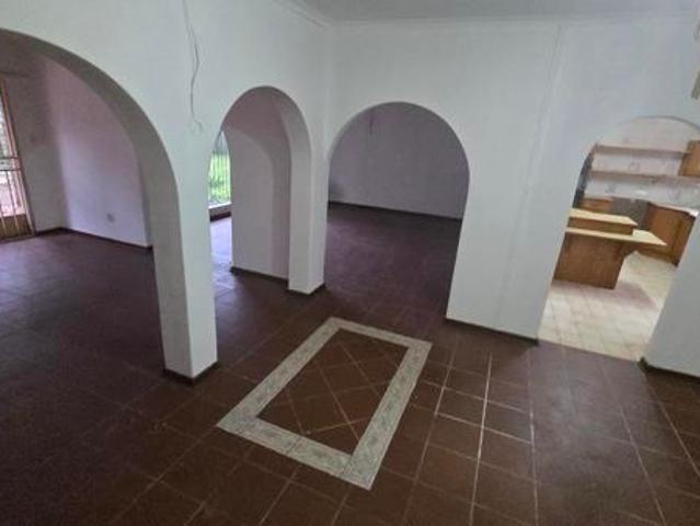 3 Bedroom House in Geelhoutpark