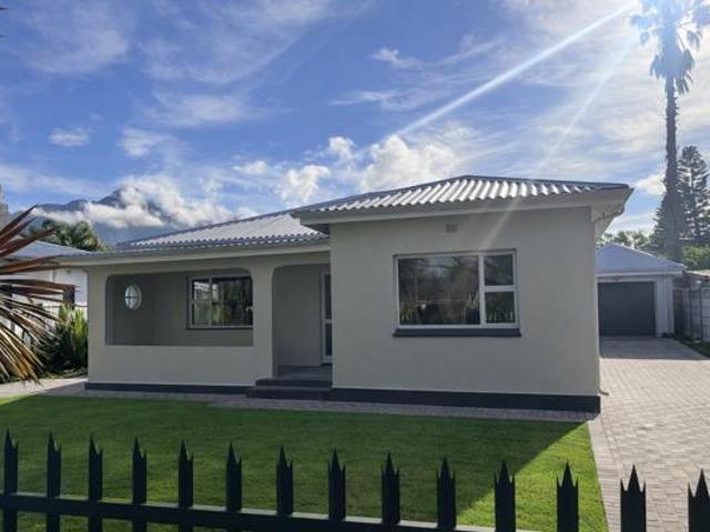 3 Bedroom House in George East