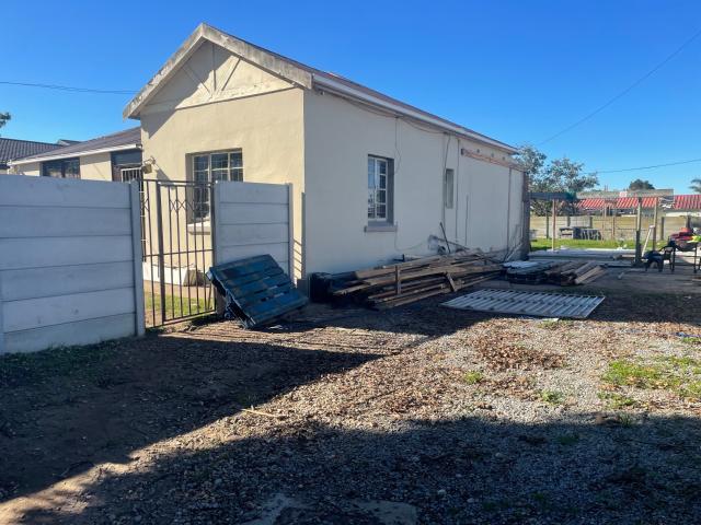 3 Bedroom House in George South