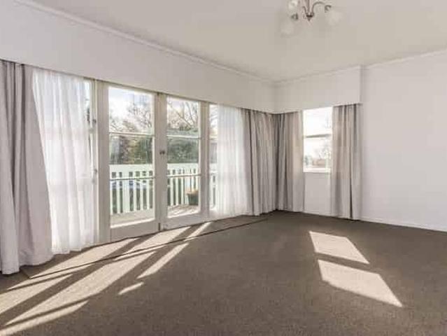 3 Bedroom house in Glen Eden