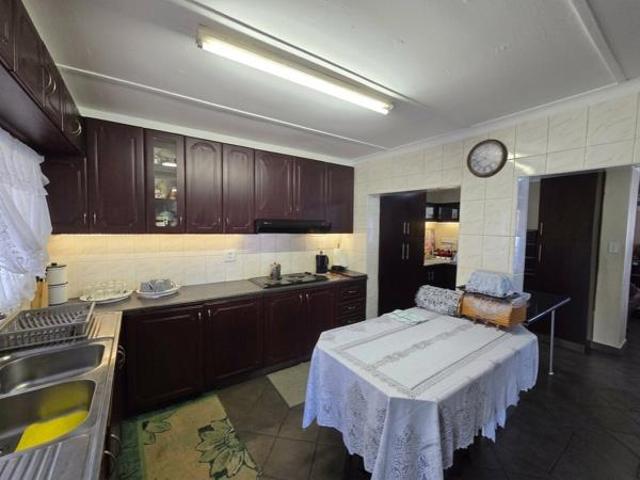 3 Bedroom House in Glen Hills