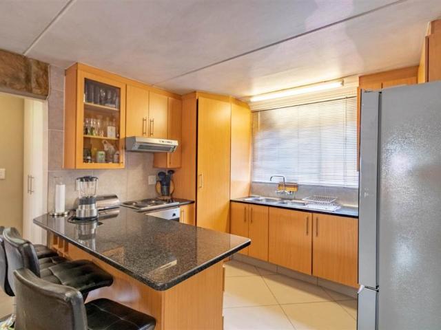 3 Bedroom House in Glen Marais