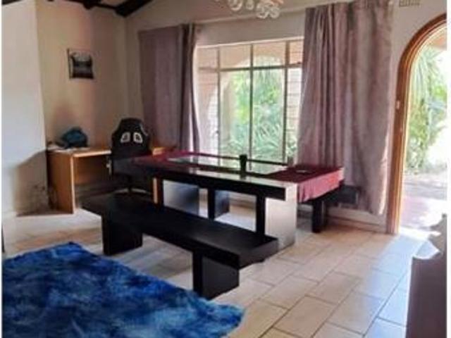 3 Bedroom House in Glen Marais