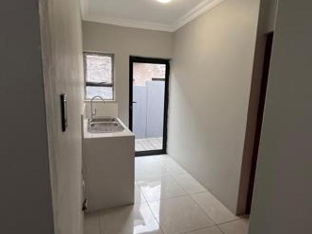 3 Bedroom House in Glen Marais