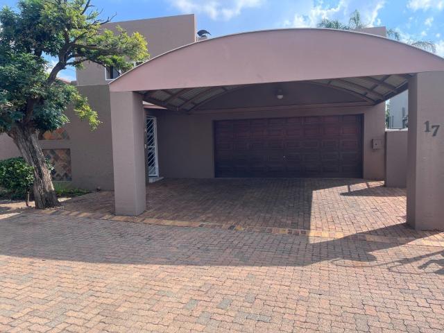 3 Bedroom House in Glen Marais