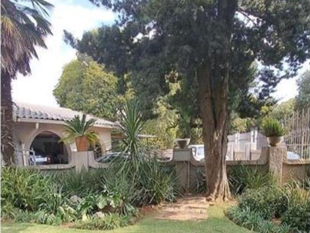 3 Bedroom House in Glen Marais