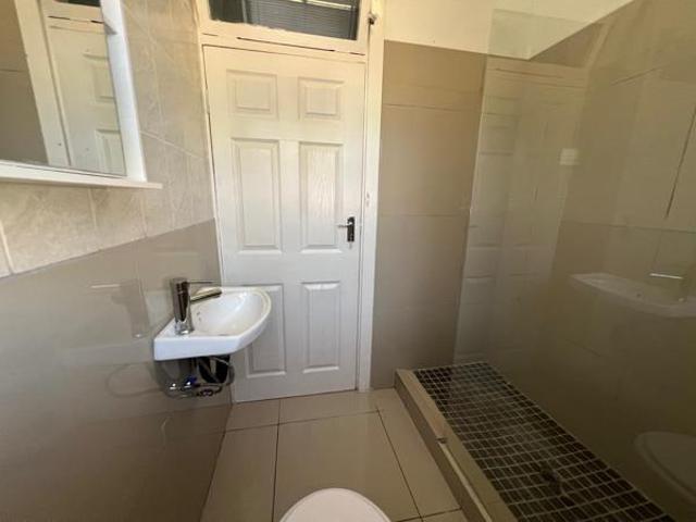3 Bedroom House in Glen Park