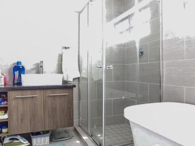 3 Bedroom House in Glengariff