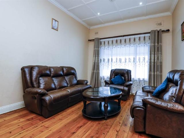 3 Bedroom House in Glenwood