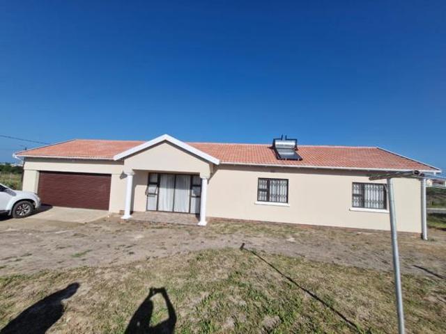 3 Bedroom House in Graceland