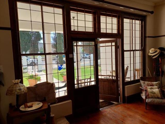 3 Bedroom House in Graaff Reinet