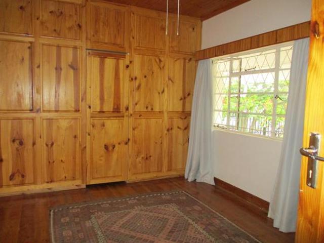 3 Bedroom House in Graaff Reinet