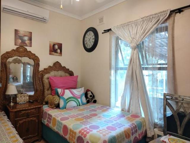 3 Bedroom House in Grantham Park