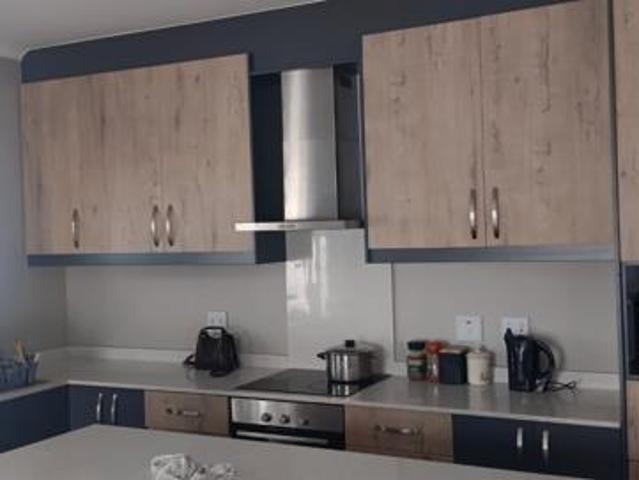 3 Bedroom House in Grassy Park
