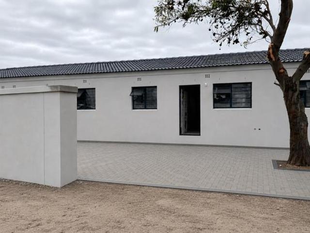 3 Bedroom House in Grassy Park