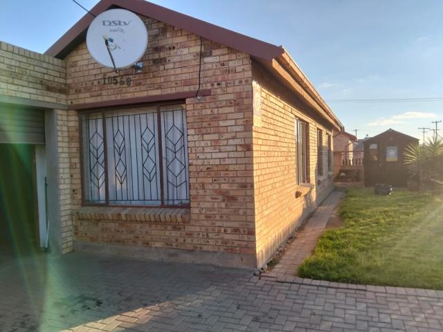 3 Bedroom House in Grasslands