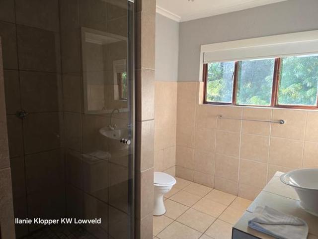 3 Bedroom House in Greenway Woods