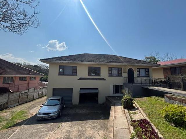 3 Bedroom House in Greenfields