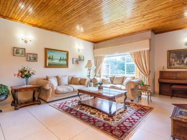 3 Bedroom House in Greenhills