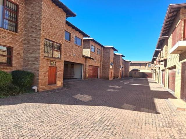 3 Bedroom House in Greenhills