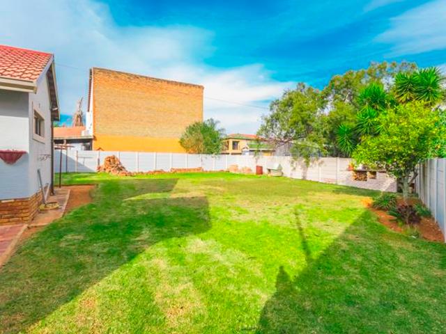 3 Bedroom House in Greenhills