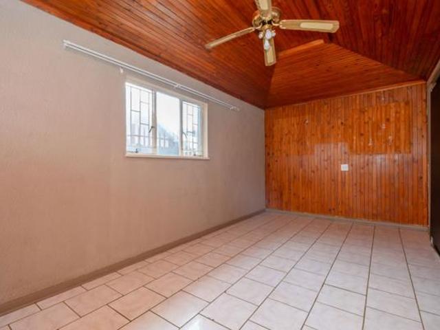 3 Bedroom House in Greenhills