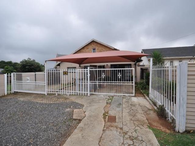 3 Bedroom House in Greenhills