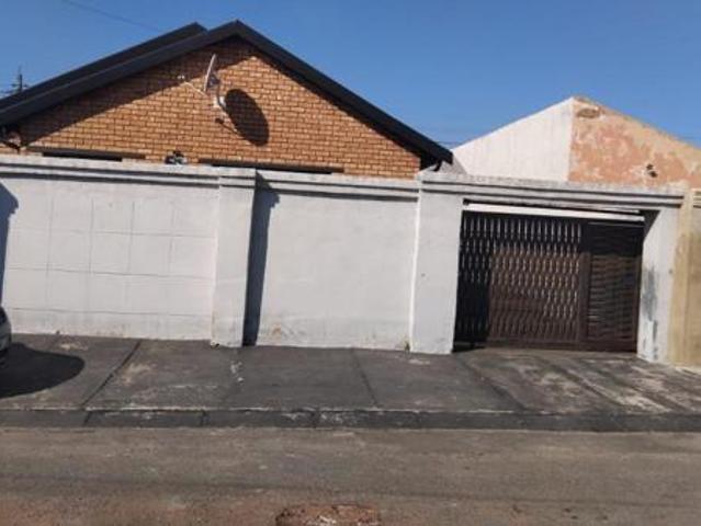 3 Bedroom House in Dobsonville