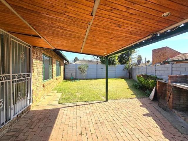 3 Bedroom House in Doornpoort