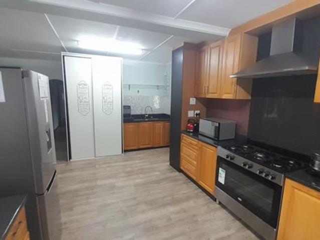 3 Bedroom House in Dorchester Heights