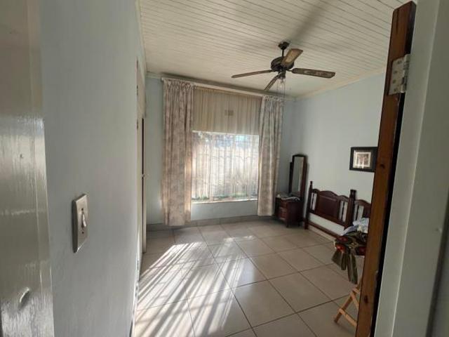 3 Bedroom House in Dorandia