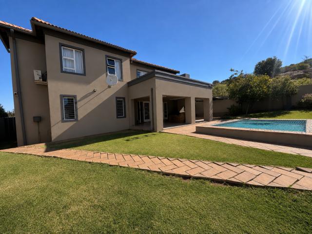 3 Bedroom House in Doringkruin