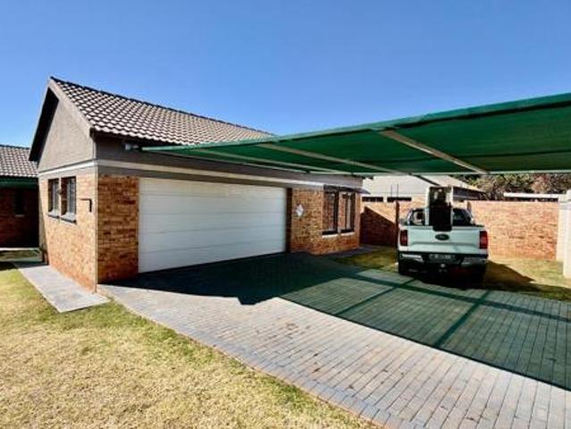 3 Bedroom House in Doringkruin