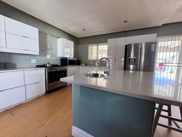 3 Bedroom House in Doringkruin
