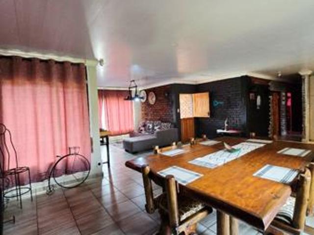 3 Bedroom House in Doringkruin