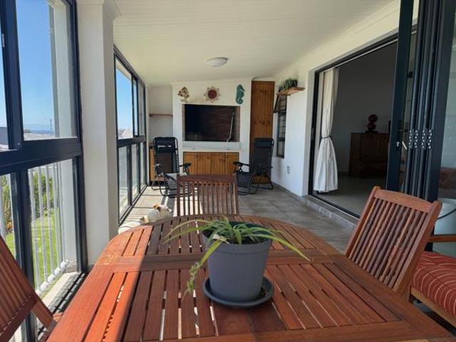 3 Bedroom House in Da Gama Bay